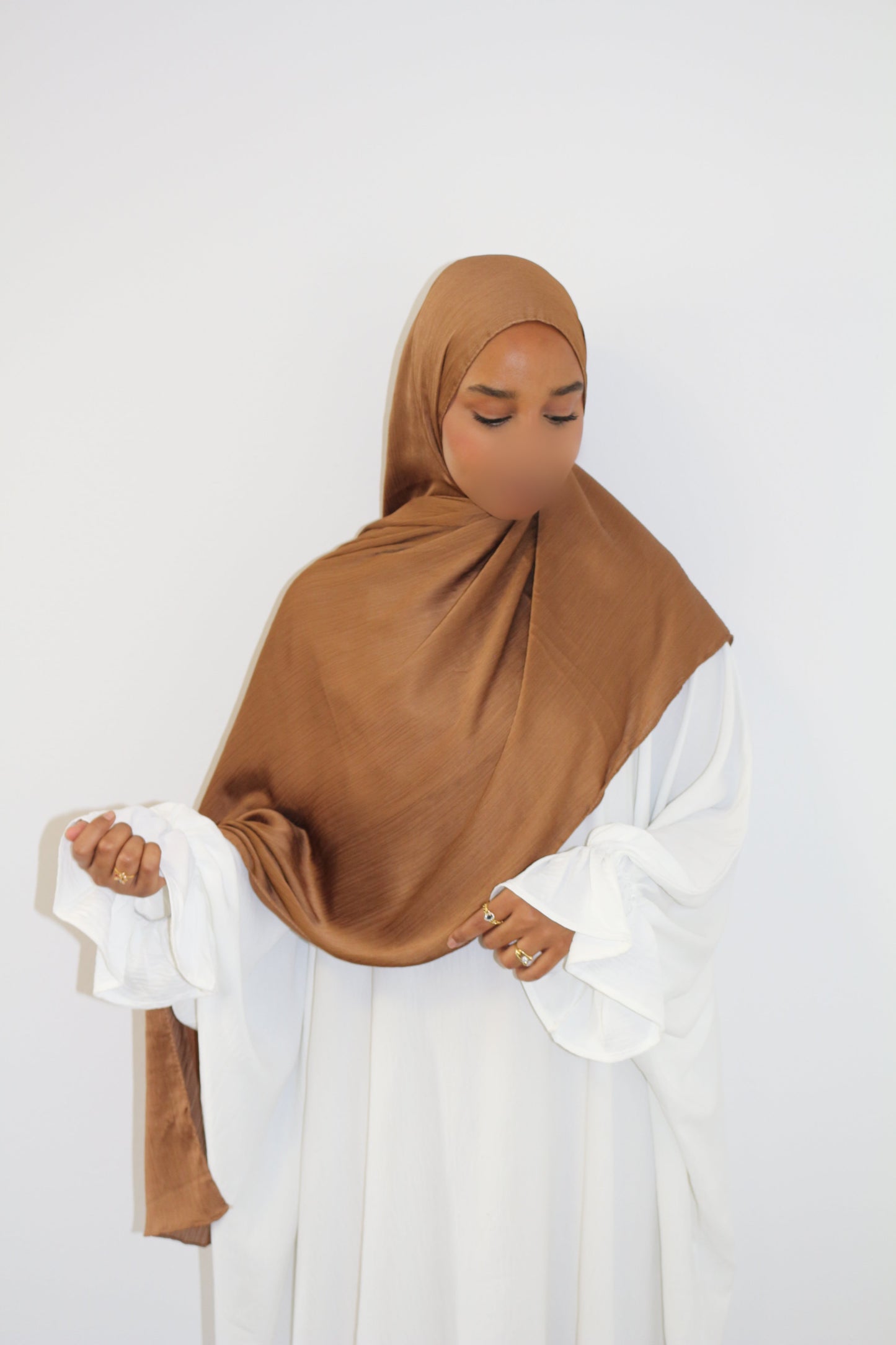 Satin Hijab - Karamell